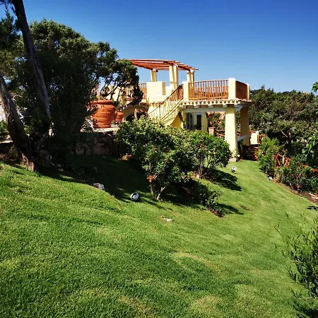 Feriehus Tea Costa Smeralda - *